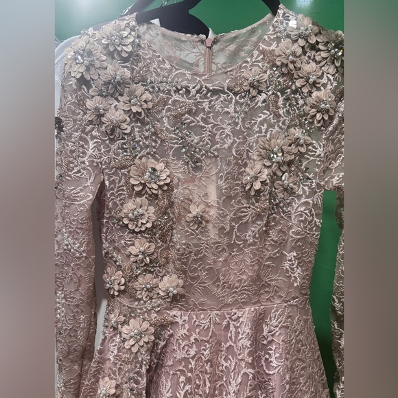 Mac Duggal $998 Embellished Illusion Long Sleeve A Line Gown - mocha Lace weddin - Picture 9 of 12